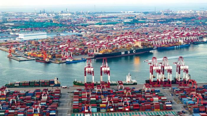 Nuveen Industrial Real Estate: Global Strategy, Technology Integration, and Future Growth Insights